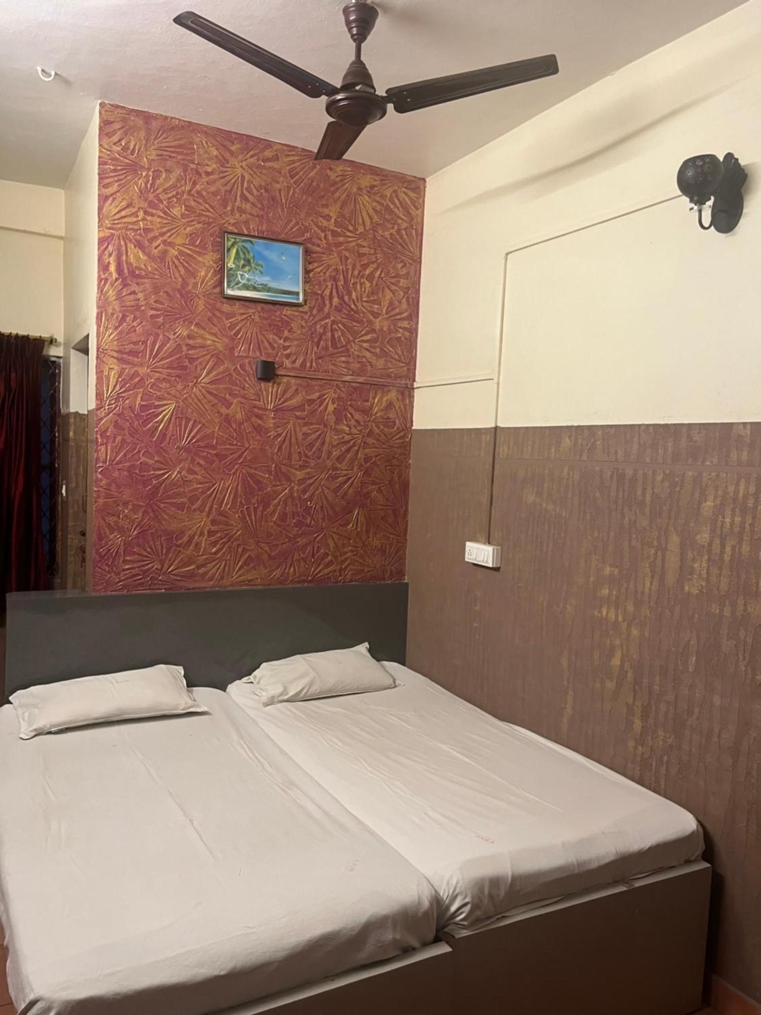 פלקאד Kvm Tourist Home מראה חיצוני תמונה