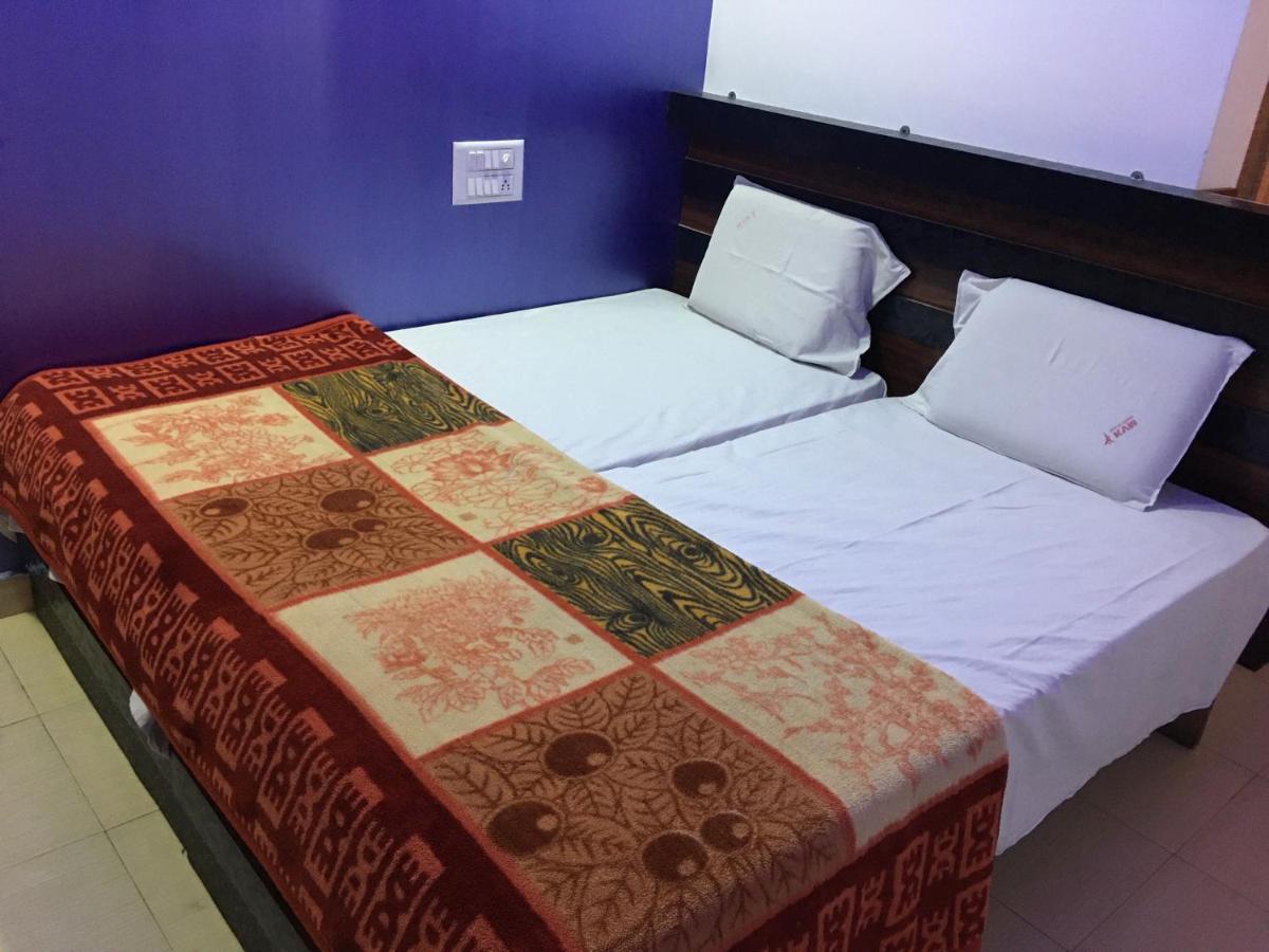 פלקאד Kvm Tourist Home מראה חיצוני תמונה